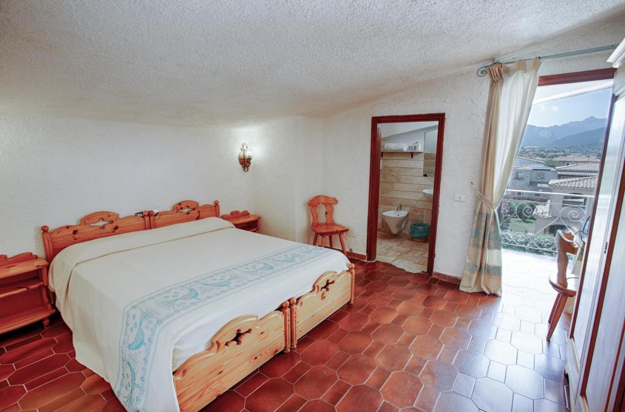 Hotel Al Faro San Teodoro  Kültér fotó
